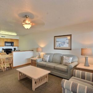 king-suite-with-bunks-hatteras-island-vacation-rentals.jpeg